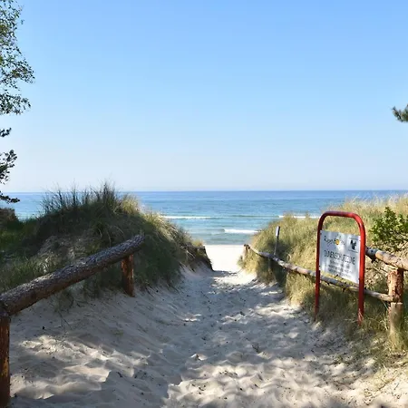 Gemuetlicher Aufenthalt Am Wieker Hafen *