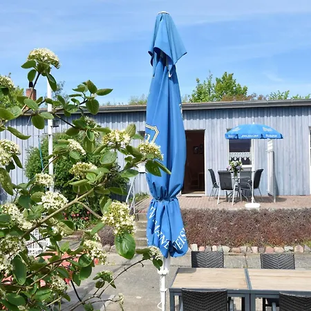Gemuetlicher Aufenthalt Am Wieker Hafen Apartmán